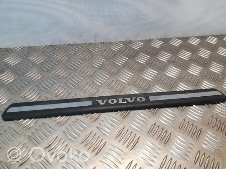 Volvo S60 Copertura del rivestimento del sottoporta posteriore 09178405