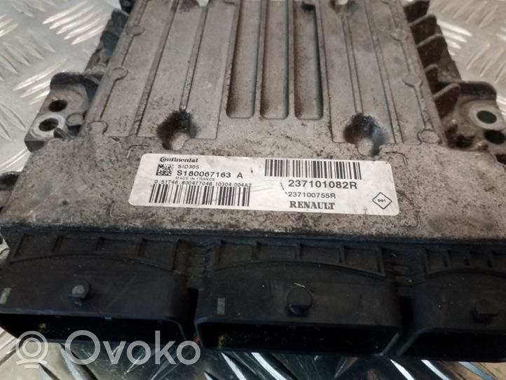 Nissan Juke I F15 Moottorin ohjainlaite/moduuli S180067163A