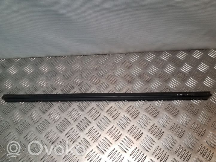 Volvo S70  V70  V70 XC Rivestimento modanatura del vetro della portiera posteriore 