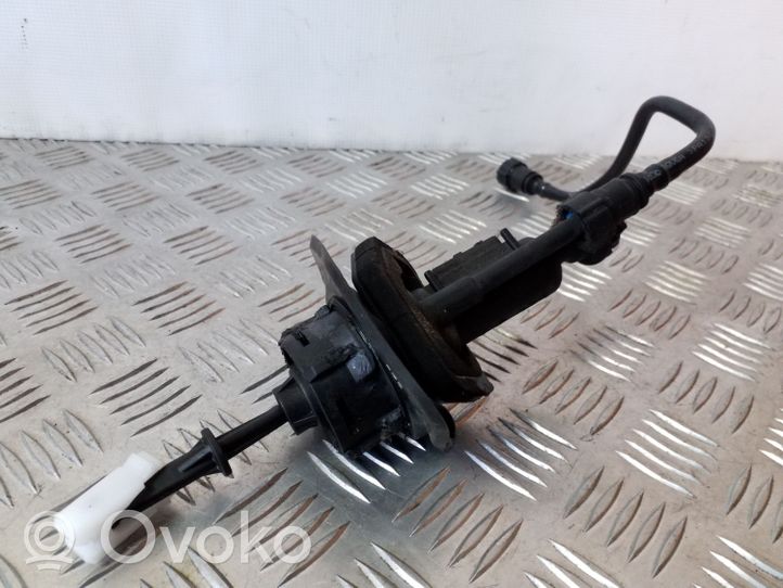 Ford C-MAX II Clutch slave cylinder 