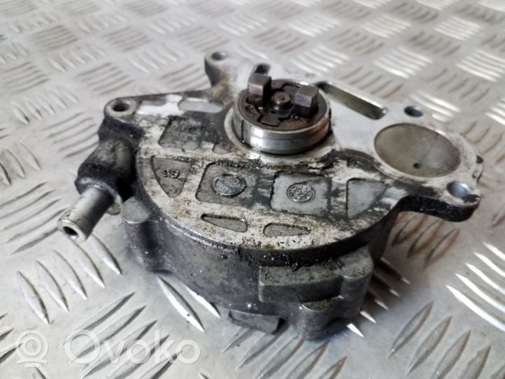 Volkswagen Sharan Vacuum pump 03L145100