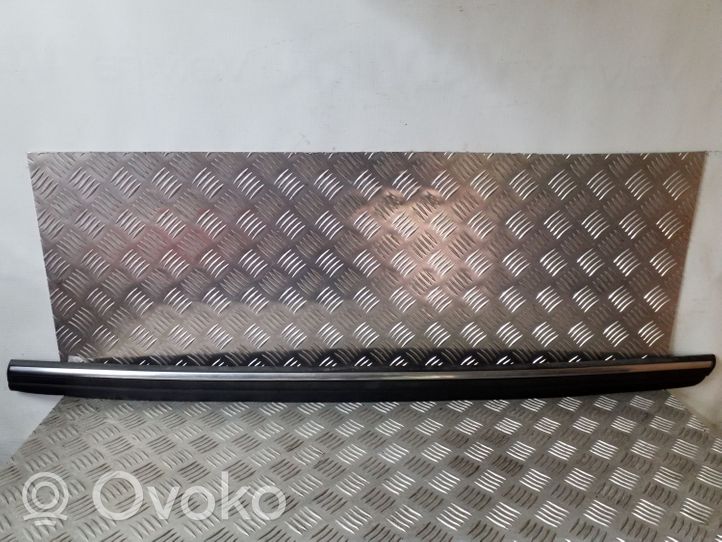 Infiniti FX Etuoven lista (muoto) 80870CG000