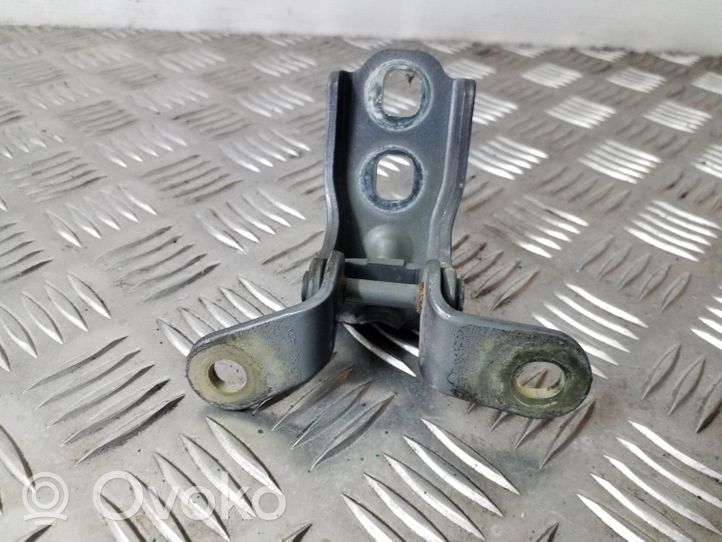 Opel Mokka Front door upper hinge 