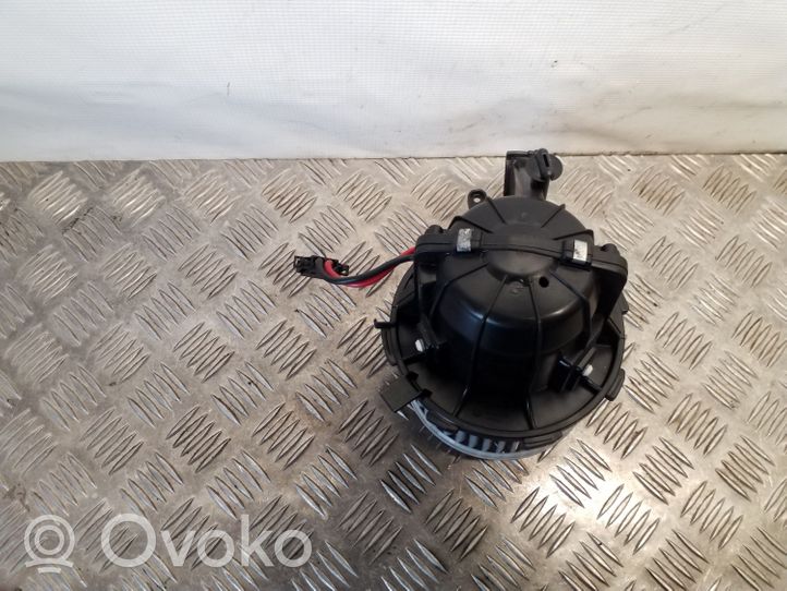 Audi Q5 SQ5 Mazā radiatora ventilators U0854003