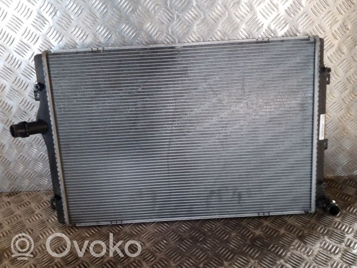 Volkswagen PASSAT CC Dzesēšanas šķidruma radiators 3C0121253BC