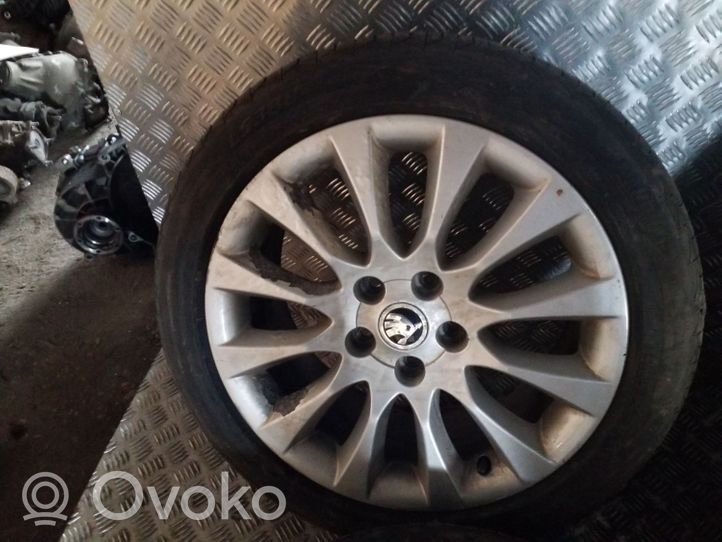 Skoda Superb B6 (3T) Felgi aluminiowe R17 