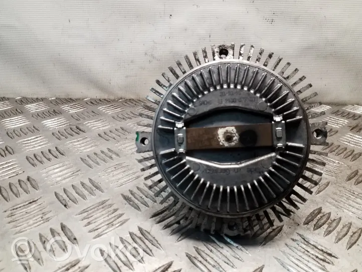 Volkswagen PASSAT B5 Viscous fan clutch 132100077031