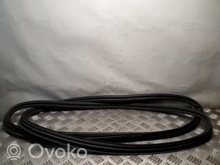 Opel Mokka Trunk rubber seal (body) 