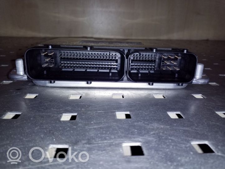 Audi A6 S6 C5 4B Sterownik / Moduł ECU 4B2907401J