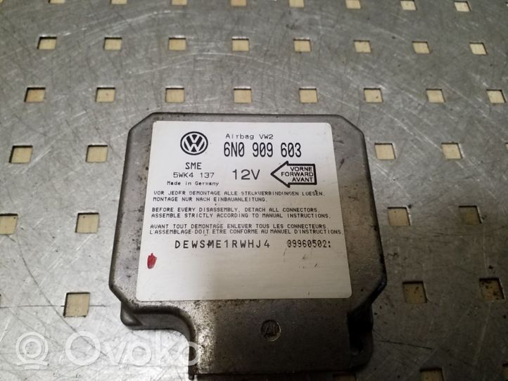 Volkswagen Transporter - Caravelle T4 Airbag control unit/module 6N0909603