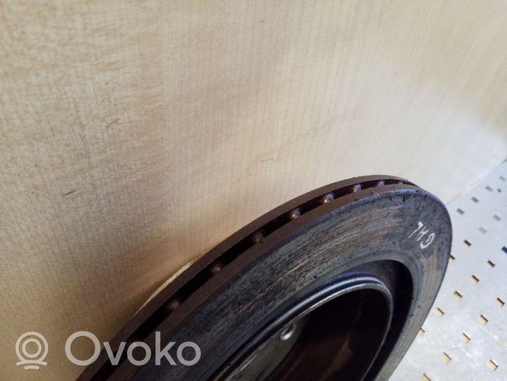 Nissan Qashqai+2 Rear brake disc 