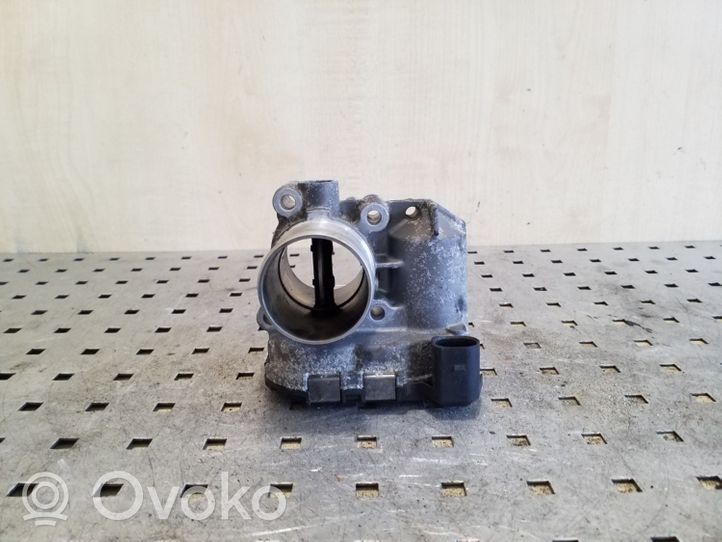 Nissan Qashqai Clapet d'étranglement 8200330810E