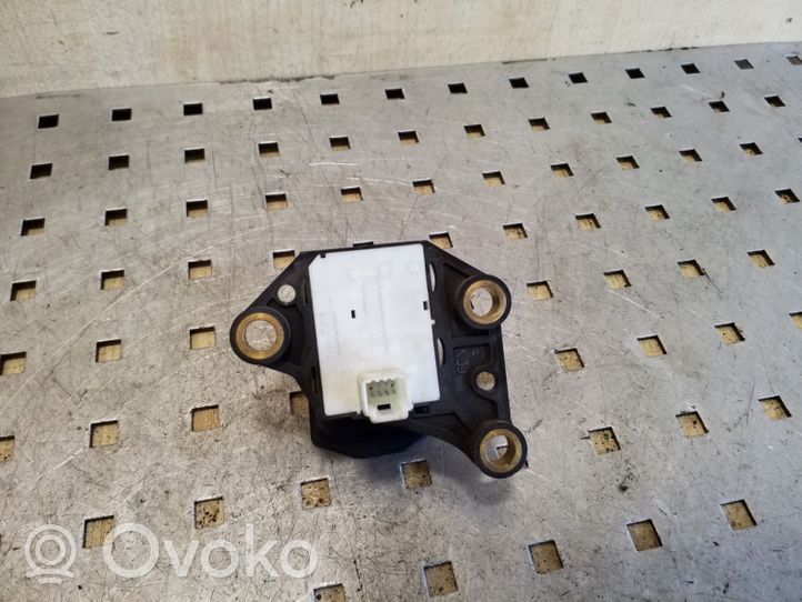 Toyota Avensis T270 Hand parking brake switch 