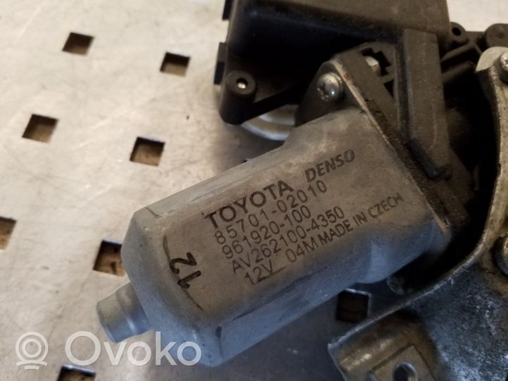 Toyota Avensis T270 Priekšpusē elektriskā loga pacelšanas mehānisma komplekts 8570102010