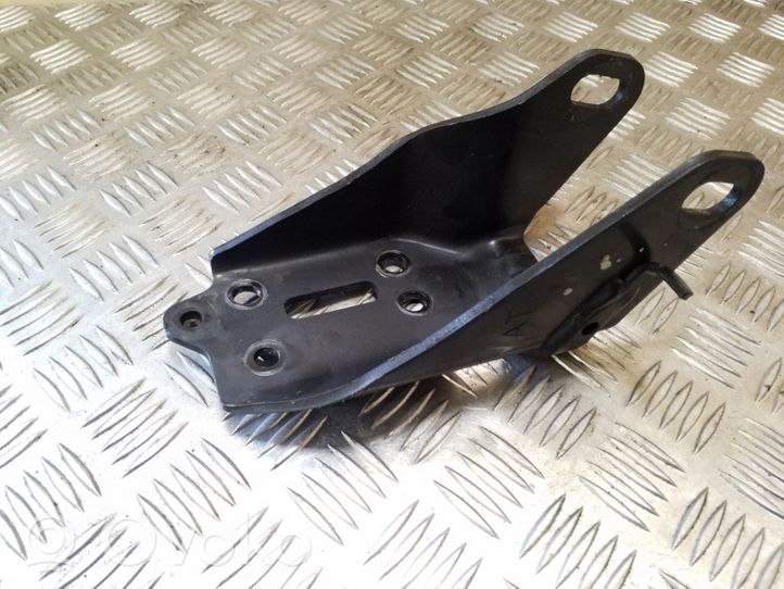 Toyota Avensis T270 Gearbox mounting bracket 