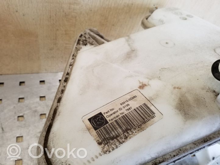 Toyota Yaris Zbiornik płynu do spryskiwaczy szyby przedniej / czołowej 853100D060