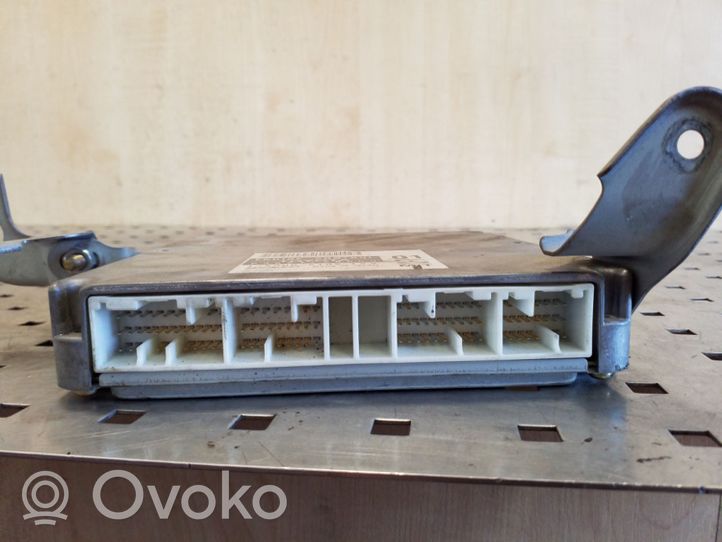 Toyota Previa (XR30, XR40) II Sterownik / Moduł ECU 8966128850