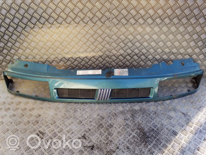 Fiat Ulysse Grille calandre supérieure de pare-chocs avant 1462387077