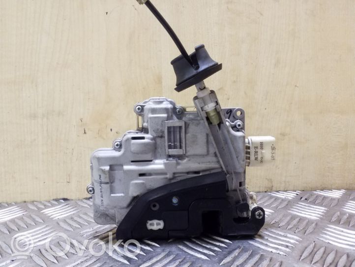 Audi A6 S6 C6 4F Front door lock 4F2837015