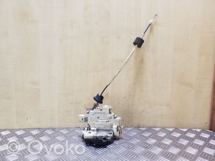 Audi A6 S6 C6 4F Front door lock 4F2837015