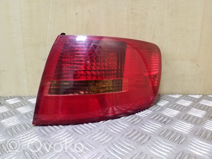 Audi A6 S6 C6 4F Rear/tail lights 89036920