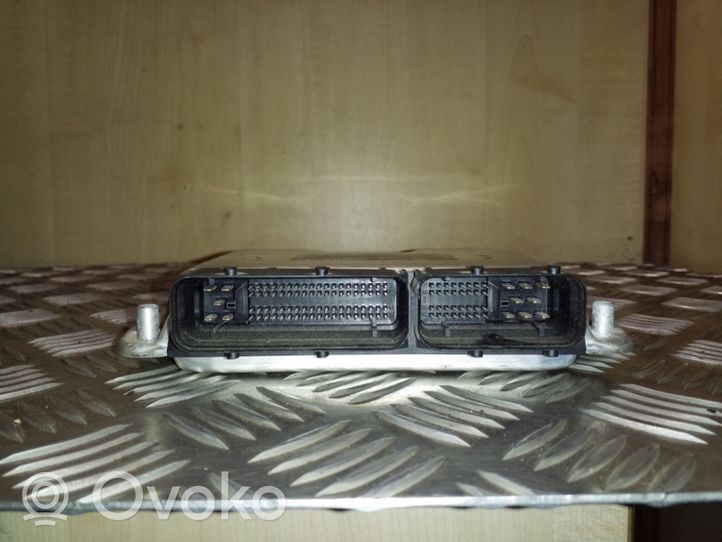 Audi A6 S6 C5 4B Sterownik / Moduł ECU 8E0907401P