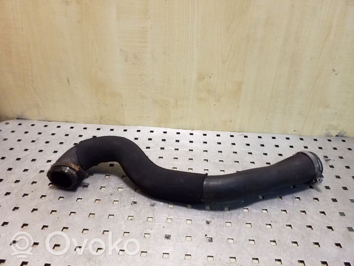 Ford Focus Tube d'admission de tuyau de refroidisseur intermédiaire AV616K863HG