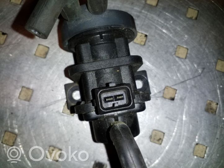 Opel Frontera B Vacuum valve 4534375
