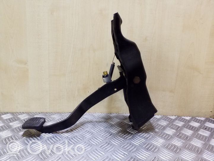 Opel Frontera B Brake pedal 