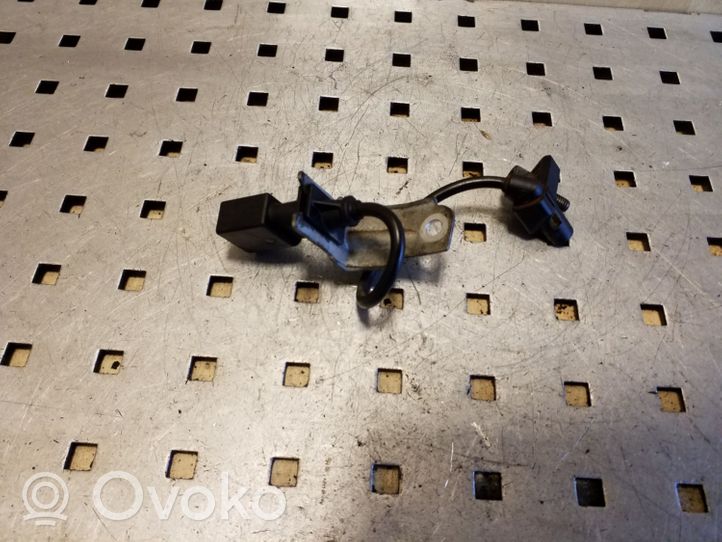 BMW X3 E83 Crankshaft position sensor 0281002477