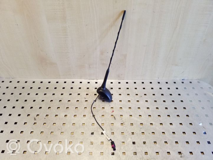 Opel Astra J Antenna autoradio 13331944