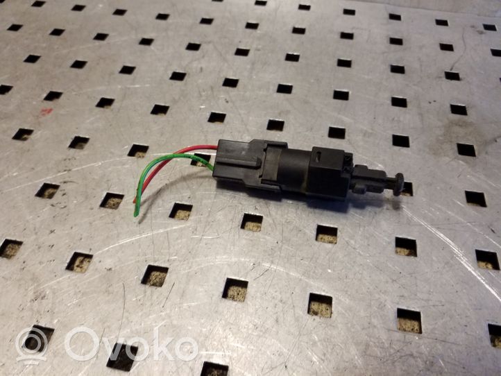 Opel Frontera A Clutch pedal sensor 