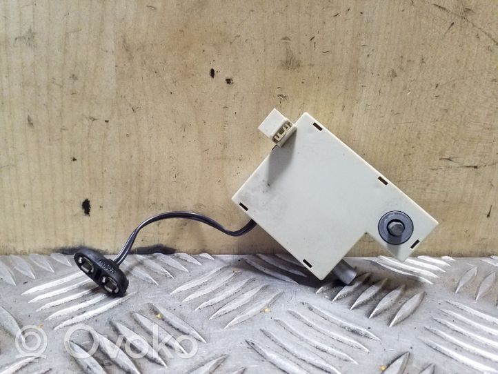 Land Rover Freelander 2 - LR2 Antenos stiprintuvas 6H5218C847CA