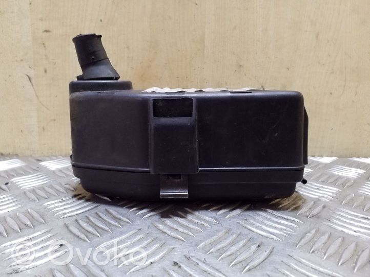 Volvo S70  V70  V70 XC Module de fusibles 9128576