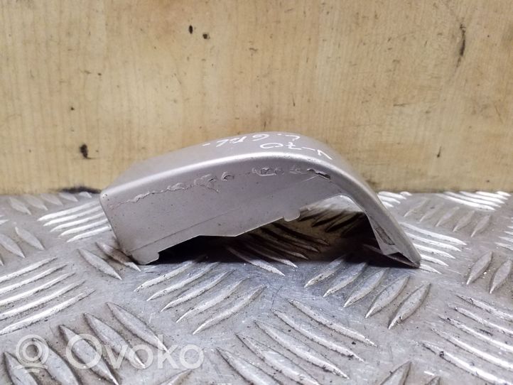 Volvo S70  V70  V70 XC Rivestimento modanatura del faro posteriore 3512420