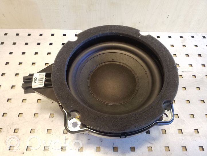 Hyundai i40 Subwoofer-bassokaiutin 963803Z050