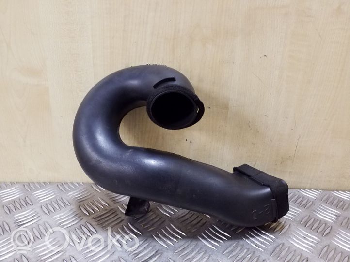 Toyota Avensis T270 Air intake duct part 177520R010