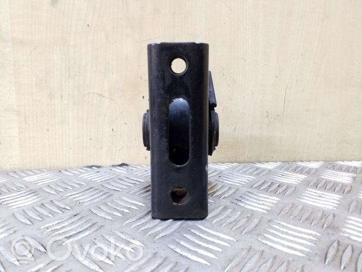 Toyota Avensis T270 Gearbox mount 