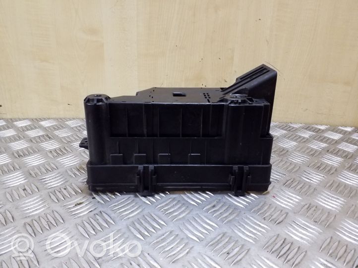 Opel Antara Fuse box cover 