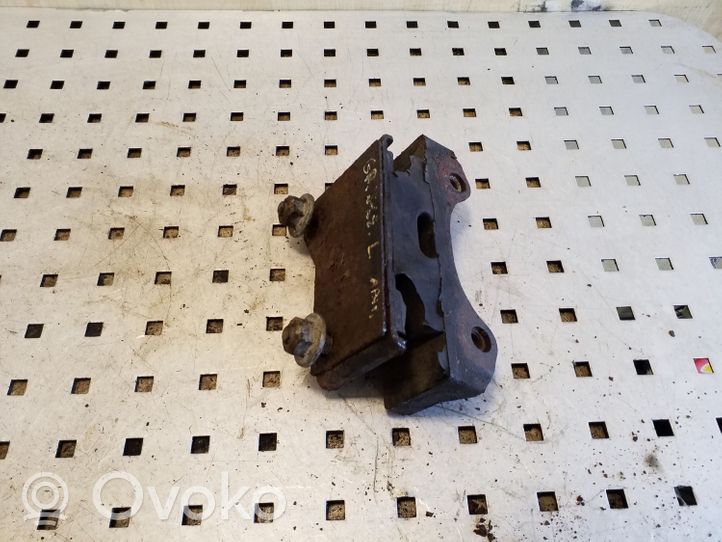 Opel Sintra Gearbox mount 