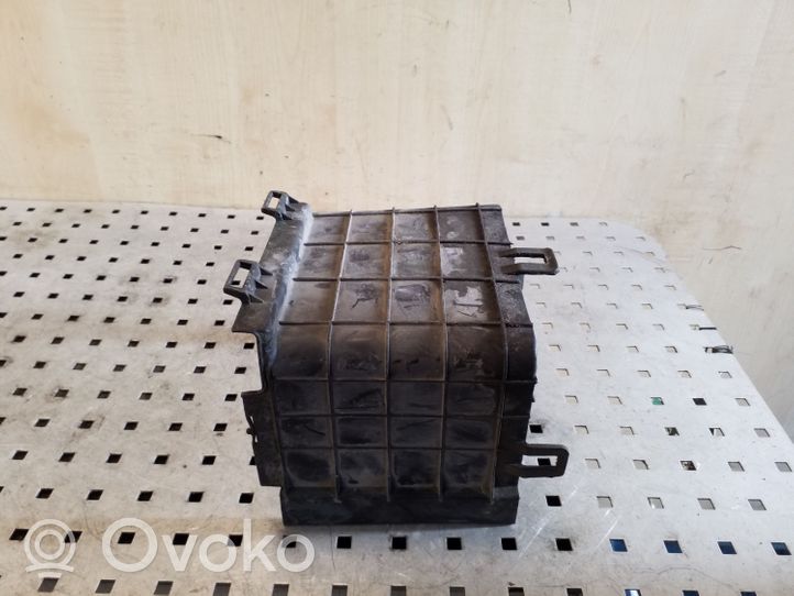 Audi A3 S3 8P Support boîte de batterie 1K0915336