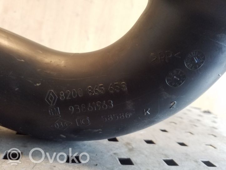 Nissan Primastar Część rury dolotu powietrza 93861963