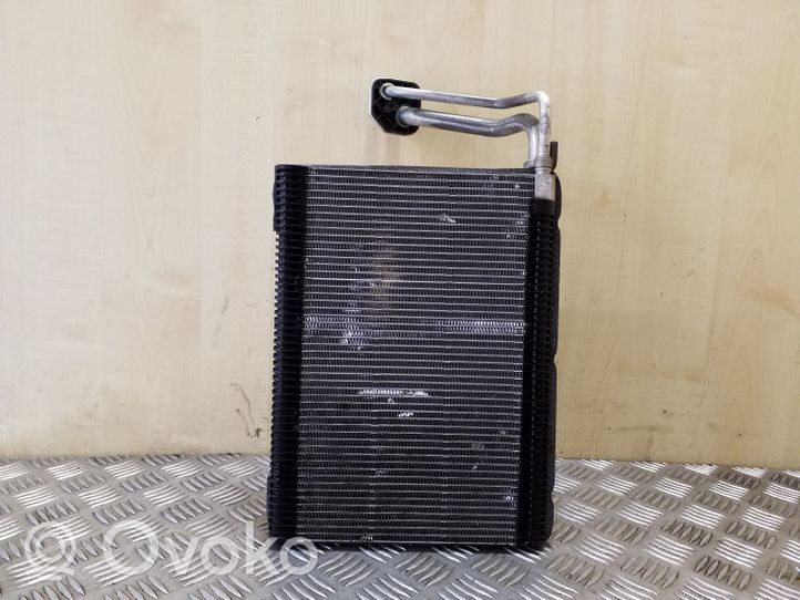 BMW 3 F30 F35 F31 Air conditioning (A/C) radiator (interior) 