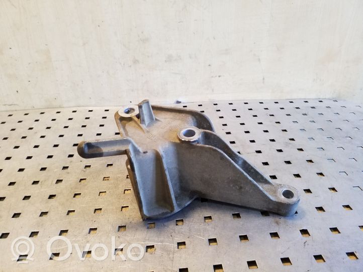 Opel Astra J Supporto di montaggio scatola del cambio 13248661