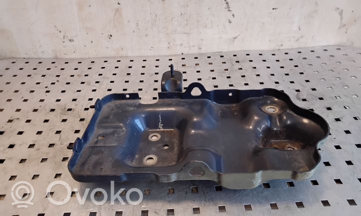 Chevrolet Captiva Battery tray 