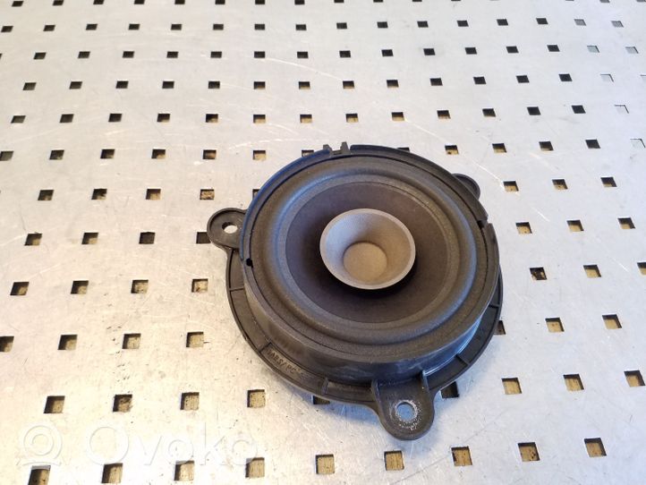 Renault Megane III Front door speaker 