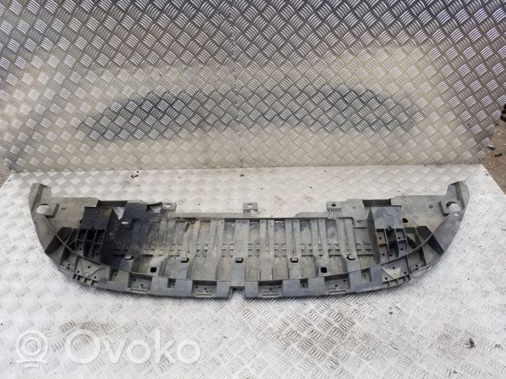 Renault Megane III Front bumper skid plate/under tray 