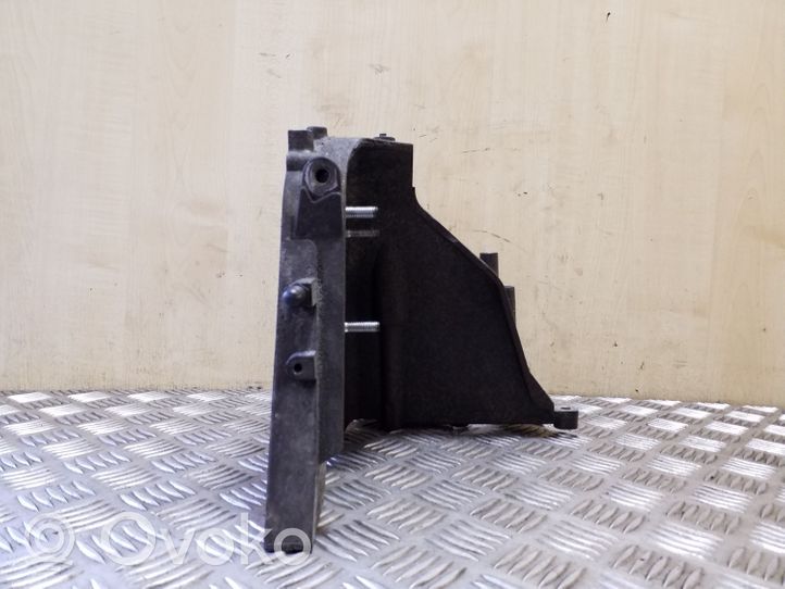 Opel Zafira C Fuel pump bracket 55574721