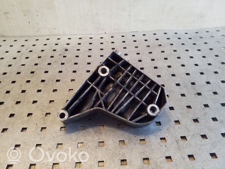 BMW 3 E90 E91 Supporto di montaggio della pompa del servosterzo 779445501