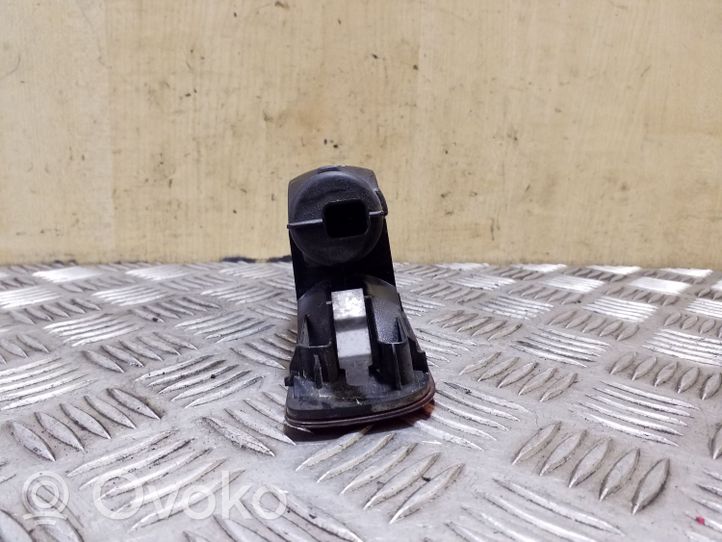 Nissan Qashqai Lampa zderzaka tylnego 26580JD00B